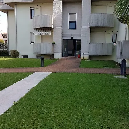 Residenza Annalisa Apartment Torri di Quartesolo